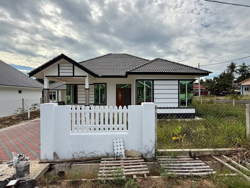 Banglo Mampu Milik Taman TT Labok, Machang, Kelantan