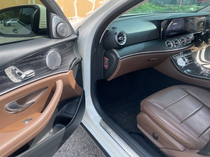 2018 Mercedes-Benz E250 2.0 AMG