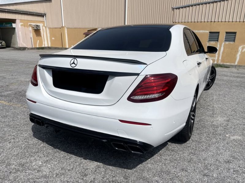 2018 Mercedes-Benz E250 2.0 AMG