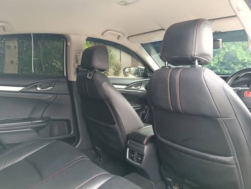 2018 Honda Civic 1.8S i-VTec