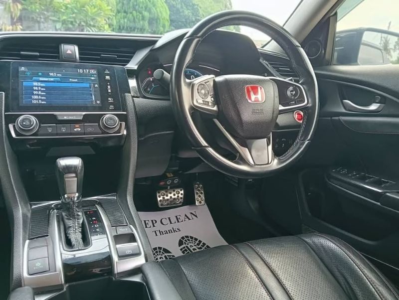 2018 Honda Civic 1.8S i-VTec