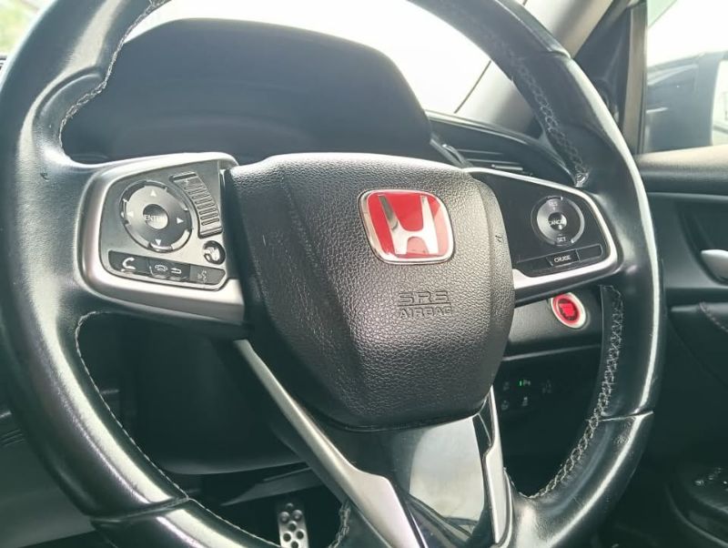2018 Honda Civic 1.8S i-VTec