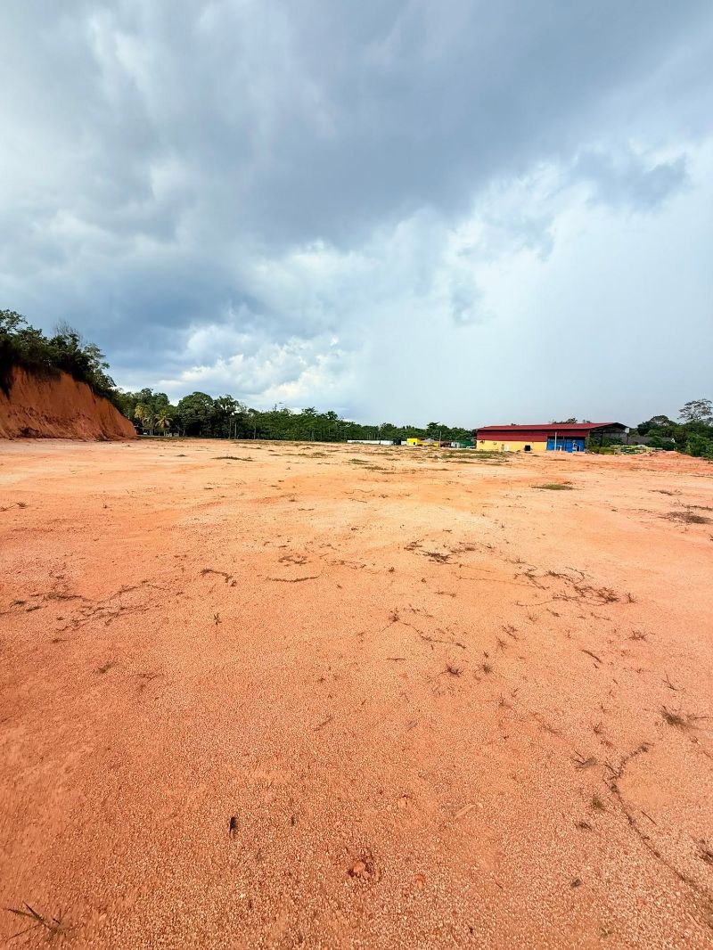 Tanah Berkeluasan 2.3 Ekar Di Tepi Jalan Utama Kg Serada Kuala Terengganu