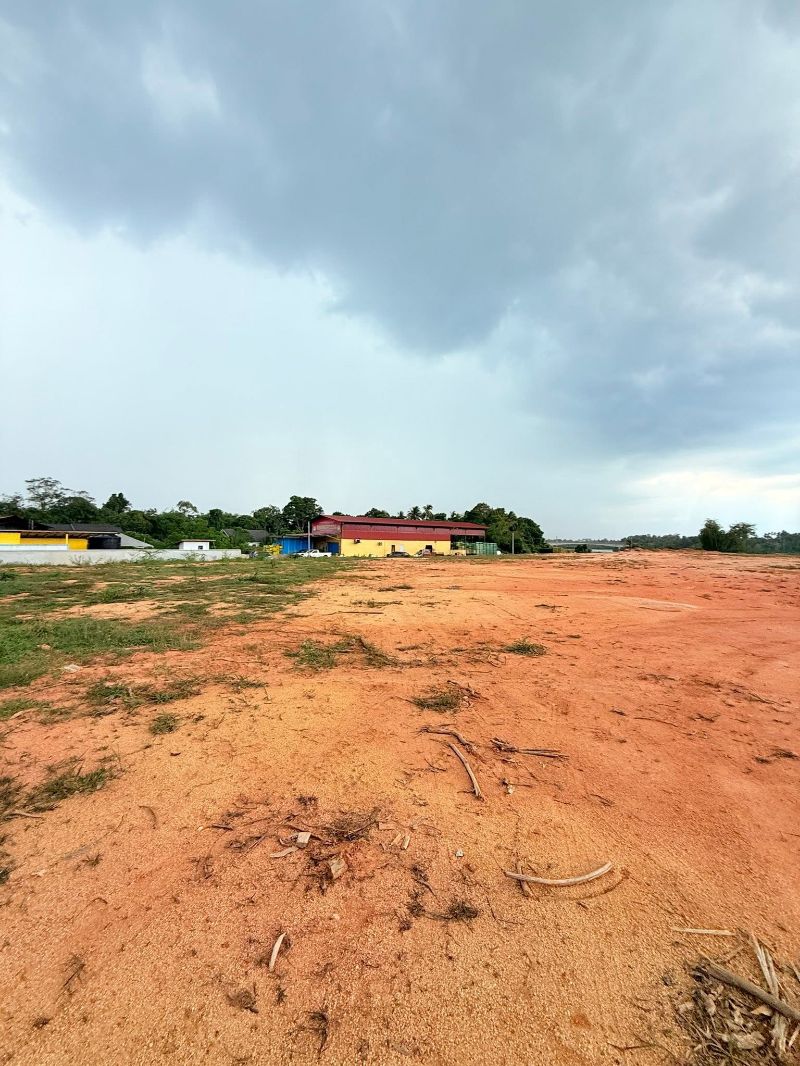 Tanah Berkeluasan 2.3 Ekar Di Tepi Jalan Utama Kg Serada Kuala Terengganu