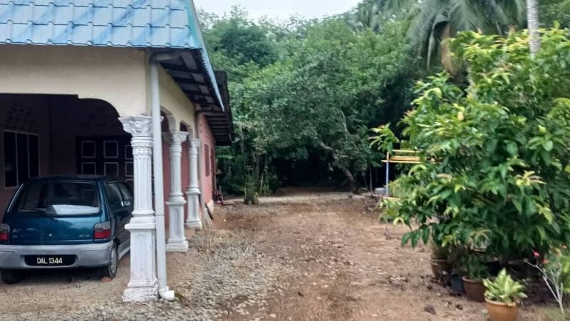 Tanah Sekali Rumah Untuk Dijual Kg Gong Bukit Kenak, Besut, Terengganu