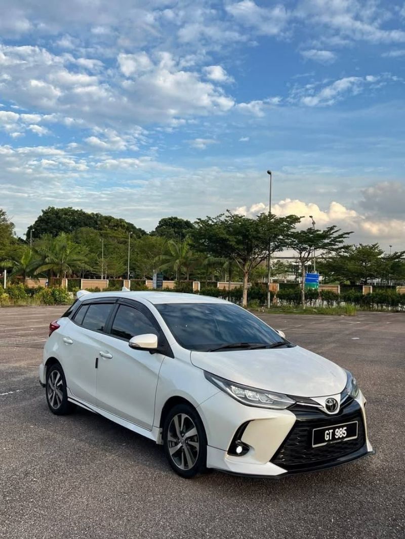 2021 Toyota Yaris E 1.5 Auto