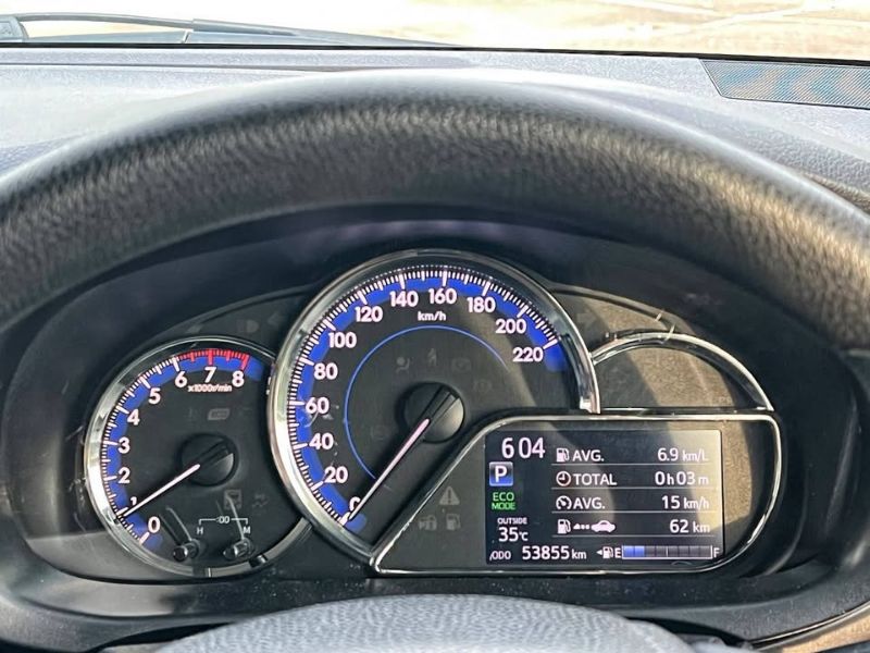 2021 Toyota Yaris E 1.5 Auto