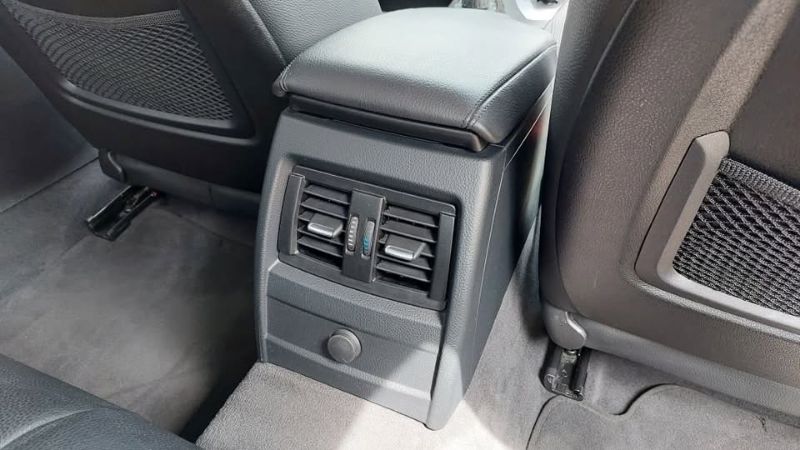 2014 BMW 320i M-SPORTS (CKD) 2.0 (A)