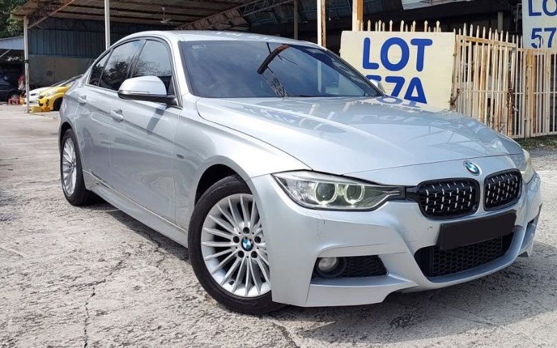 2014 BMW 320i M-SPORTS (CKD) 2.0 (A)