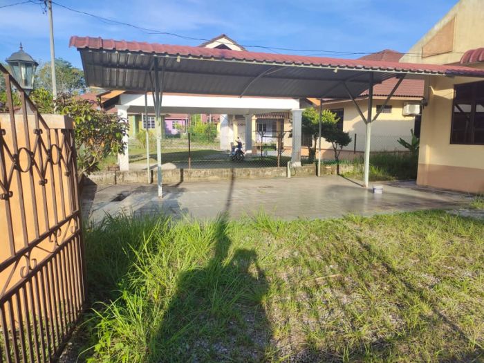 Rumah Banglo Di Kg.Che Arus Kok Lanas, Kota Bharu Kelantan