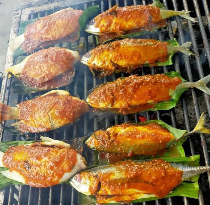 Ikan bakar di Rumah Abang Salai Senawang Negeri Sembilan
