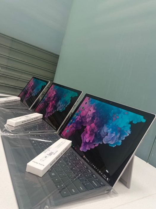 INTEL CORE I7-7TH 8/256GB SURFACE PRO 5