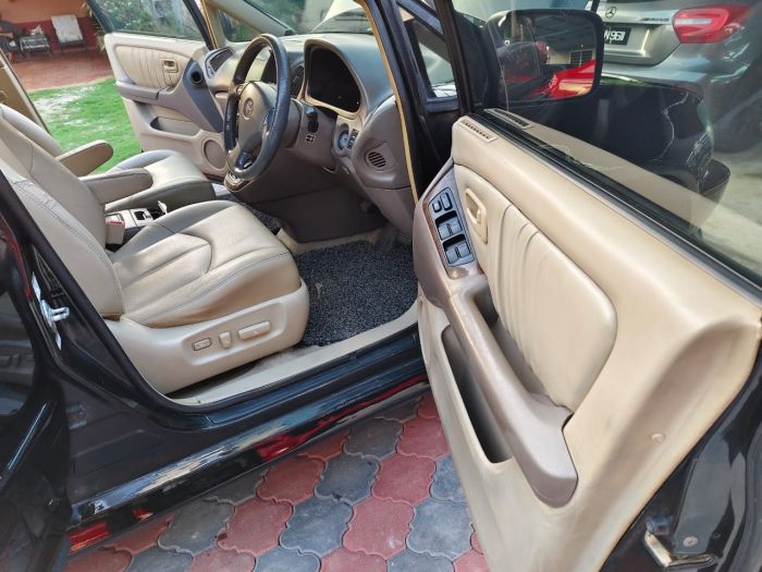 2000 Toyota Harrier 3.0 Auto Local Spec