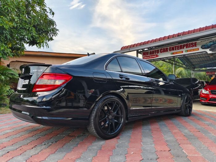 Mercedes Benz C200 1.8 Kompressor Amg Limited Sport 1.8