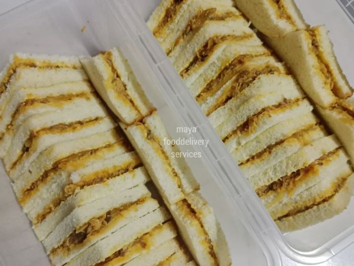 Tempahan makanan untuk pelbagai majlis kecilan