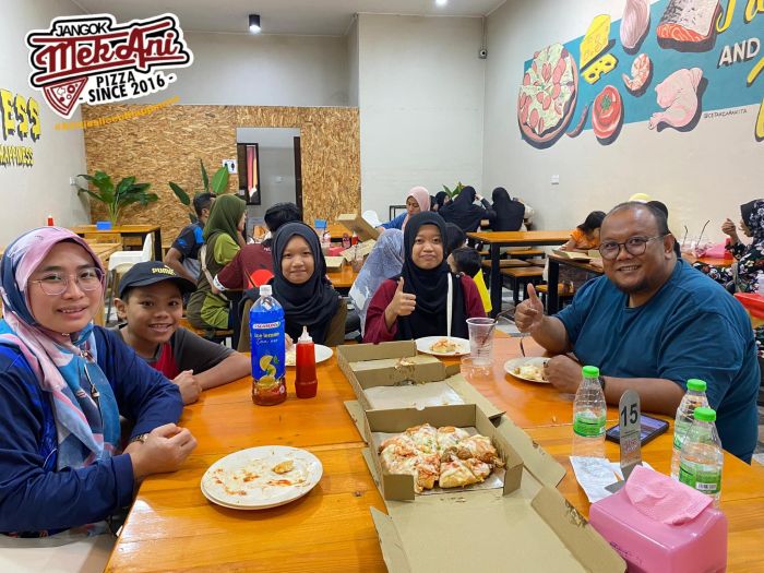 Restoran Pizza Jangok Mek Ani