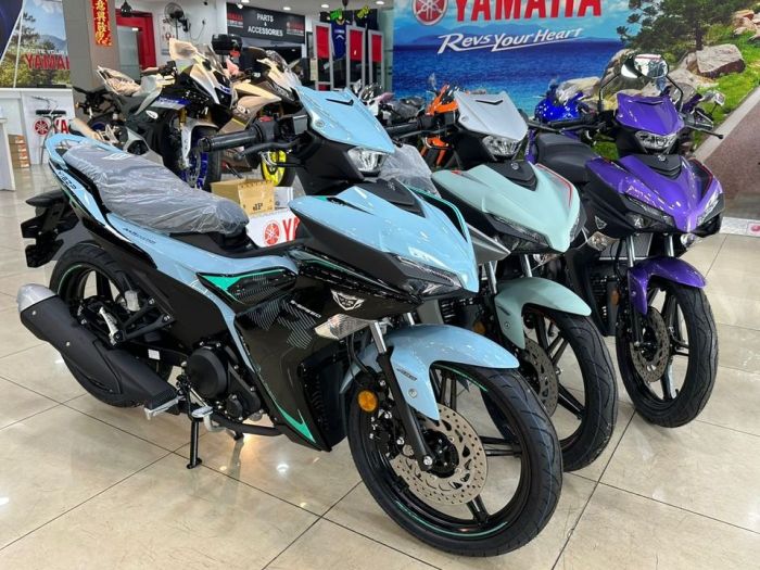 2024 Yamaha Y16ZR ABS