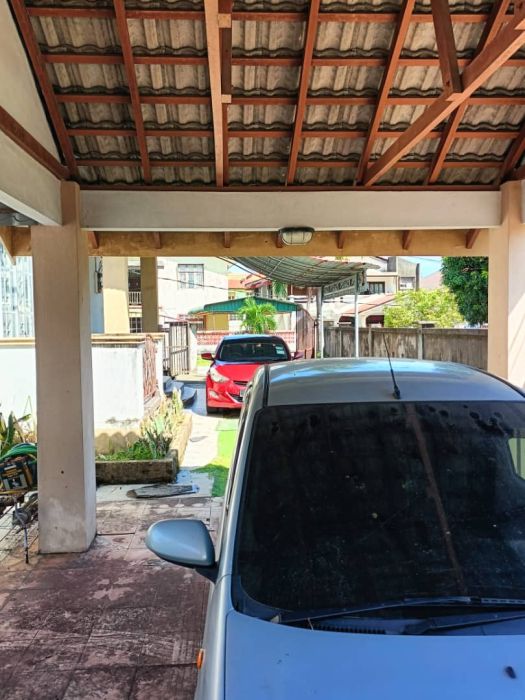 Rumah Banglo Di Padang Bongor, Pengkalan Chepa Kelantan