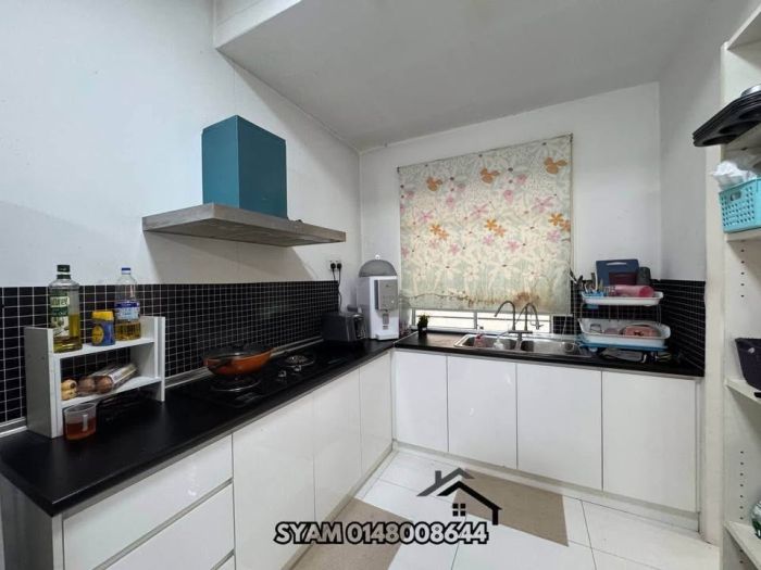 Double Storey Taman Pinggiran USJ 2 Subang Jaya