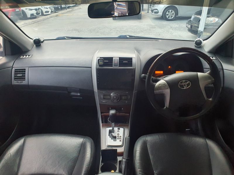 Toyota Corolla Altis 1.8 G Auto 2012 - Facelift model