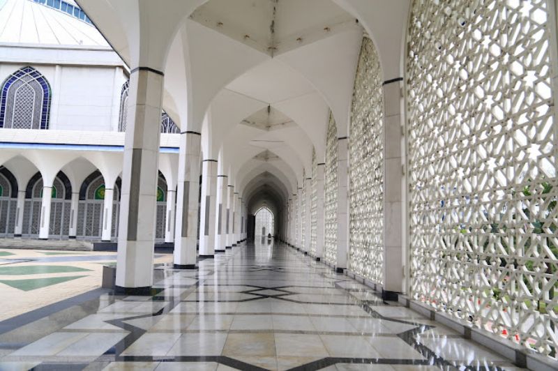 Masjid Sultan Salahuddin Abdul Aziz Shah