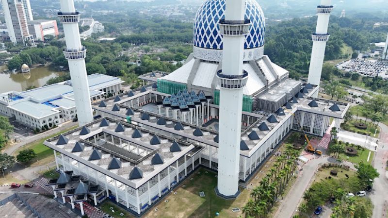 Masjid Sultan Salahuddin Abdul Aziz Shah