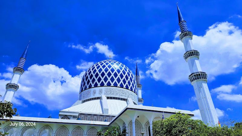 Masjid Sultan Salahuddin Abdul Aziz Shah