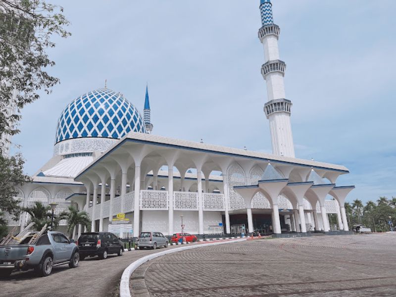 Masjid Sultan Salahuddin Abdul Aziz Shah