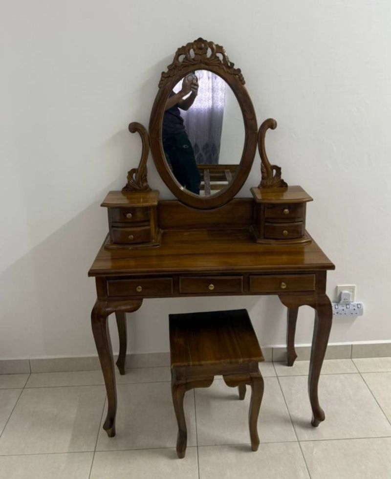 Perabot Jati Balqish Sg. Petani Kedah