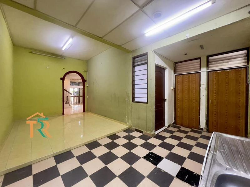 Teres 2 tingkat, Taman Purnama, Jalan Pegawai, Alor Setar