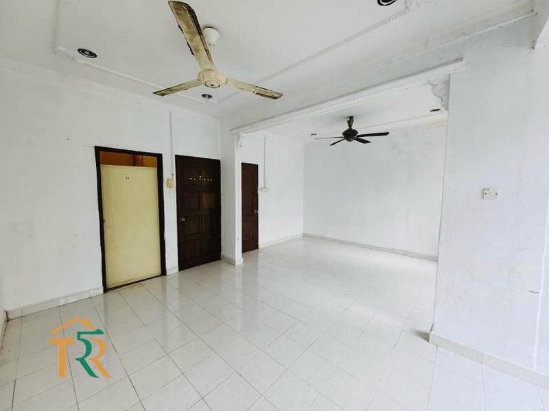 Teres 2 tingkat, Taman Purnama, Jalan Pegawai, Alor Setar