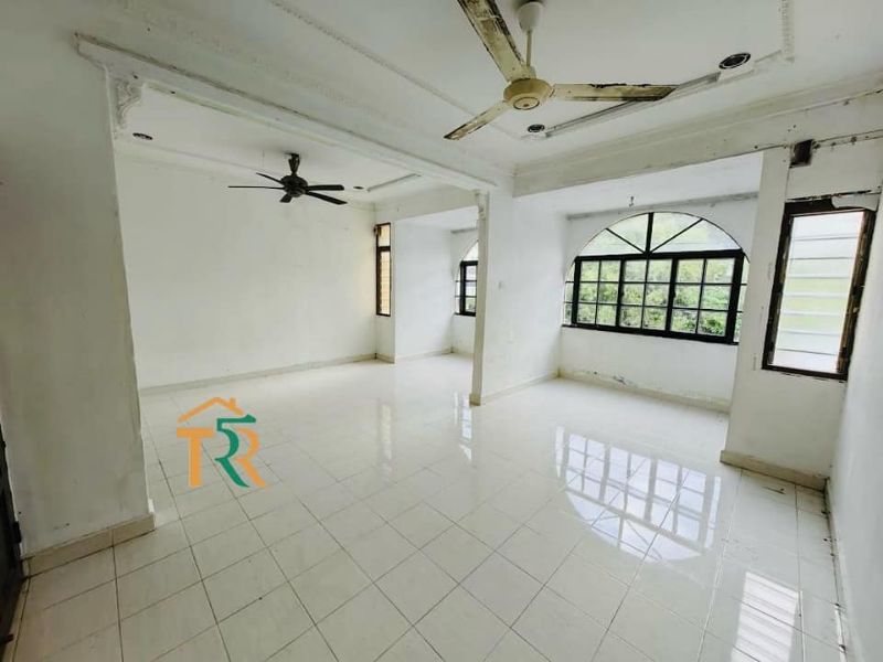 Teres 2 tingkat, Taman Purnama, Jalan Pegawai, Alor Setar