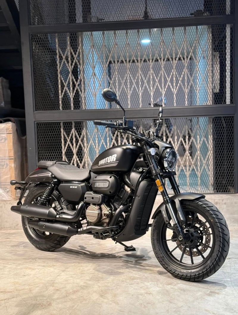 QJMotor SRV250 AMT (Automatic Gear)